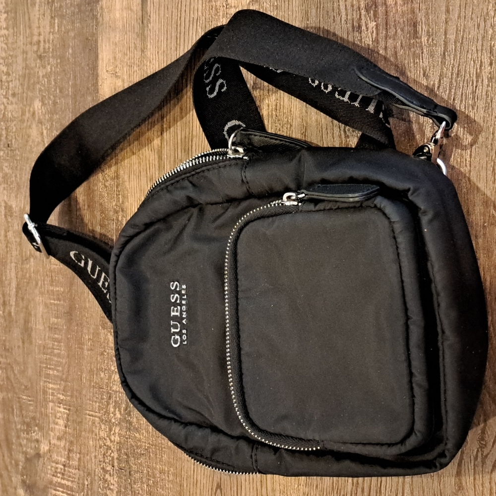 Small Black GUESS Backpack/belt bag 🎒